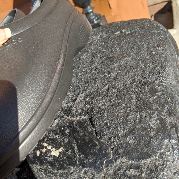 Crocs - Picture 4 of 16